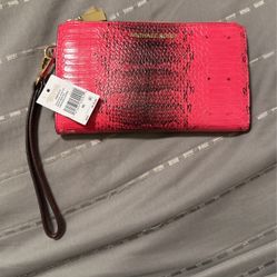 Michael Kors Wristlet Wallet 