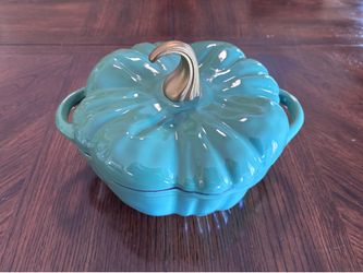 ***NEW*** Smith & Clark 2-Qt Enameled Cast Iron Pumpkin Dutch Oven – Teal
