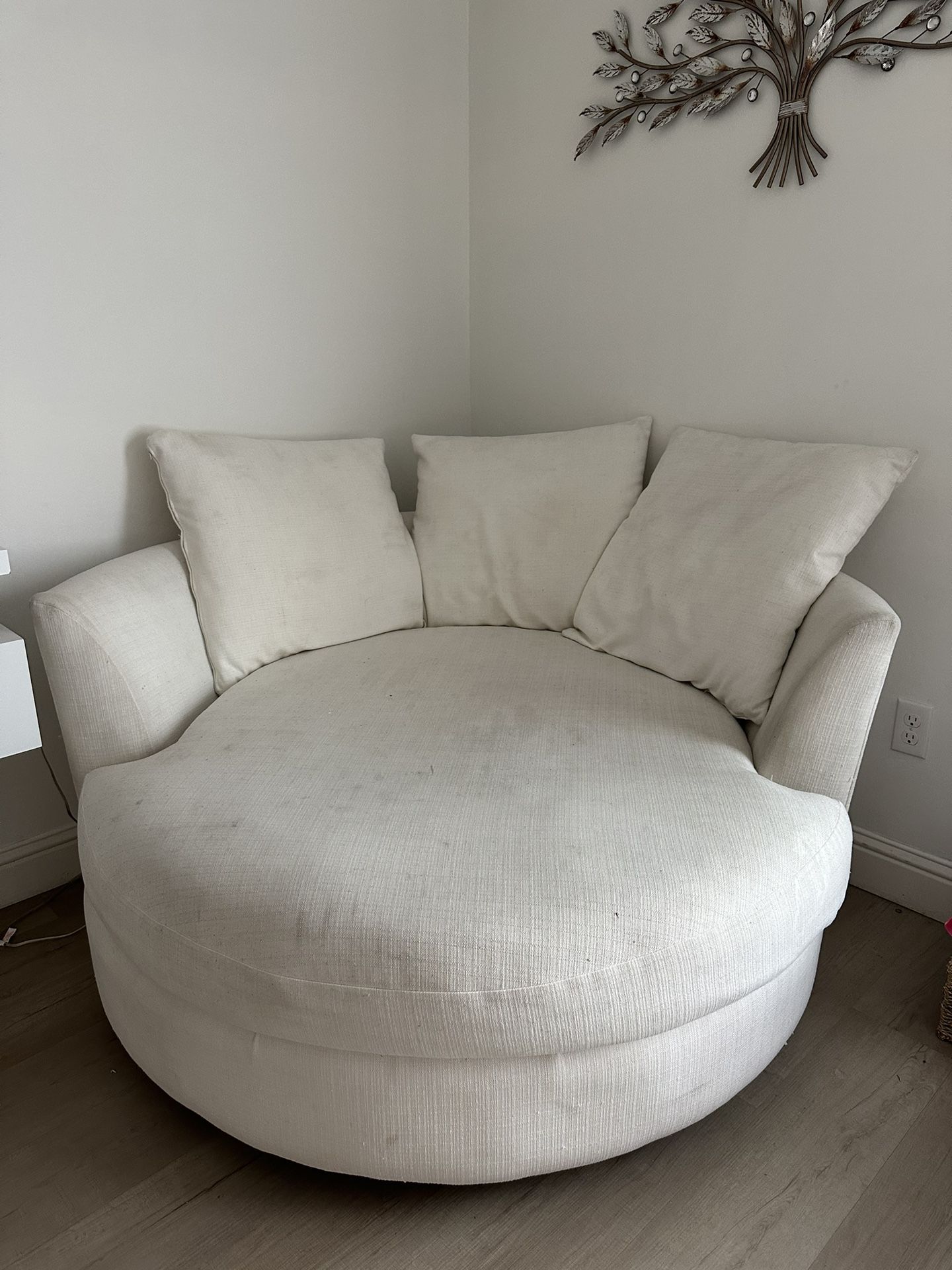 Z Gallerie 58" Cuddler Chair