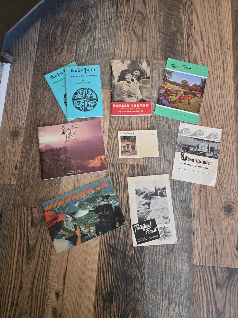 Lot Of Softbound Travel Books And Pamphlets