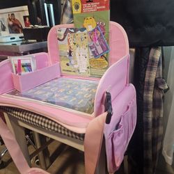 Travel Activity Station