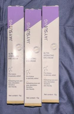 Jaysuing Hydrating Eye cream