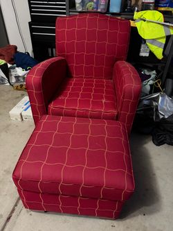 Lounge sofa chair with foot rest
