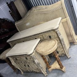 King Size Bedroom Set In Fair Condition