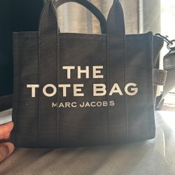 The Tote Bag 