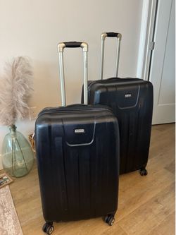 Ricardo Beverly Hills 2-Piece Hardside Spinner Luggage Set - Black