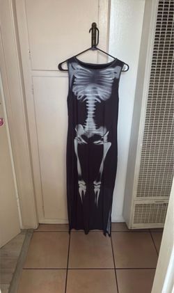Skeleton mesh dress