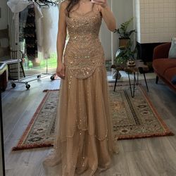 Elegant Gold sequin maxi dress with beading 