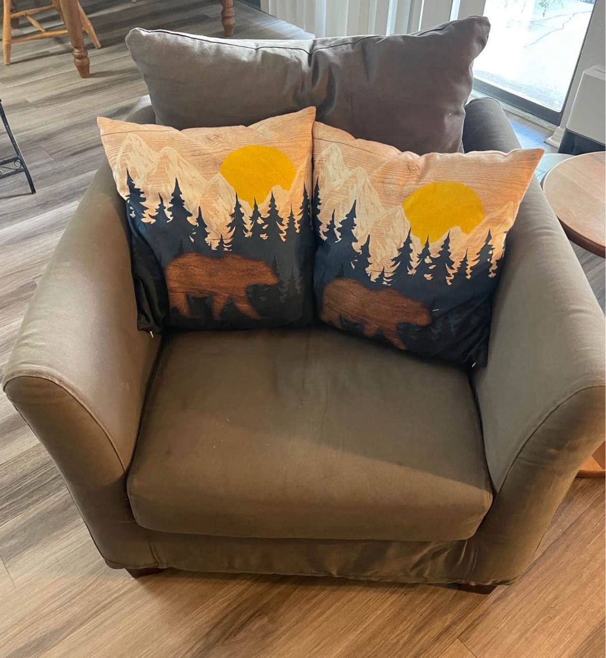 Gray Chair With Pillows
