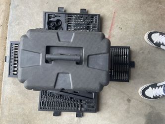 223 Piece Drill And Impact Foldable Toolbox Set. 