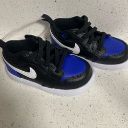 Toddlers Nike $$25🙀🙀