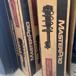 Complete Strut sets