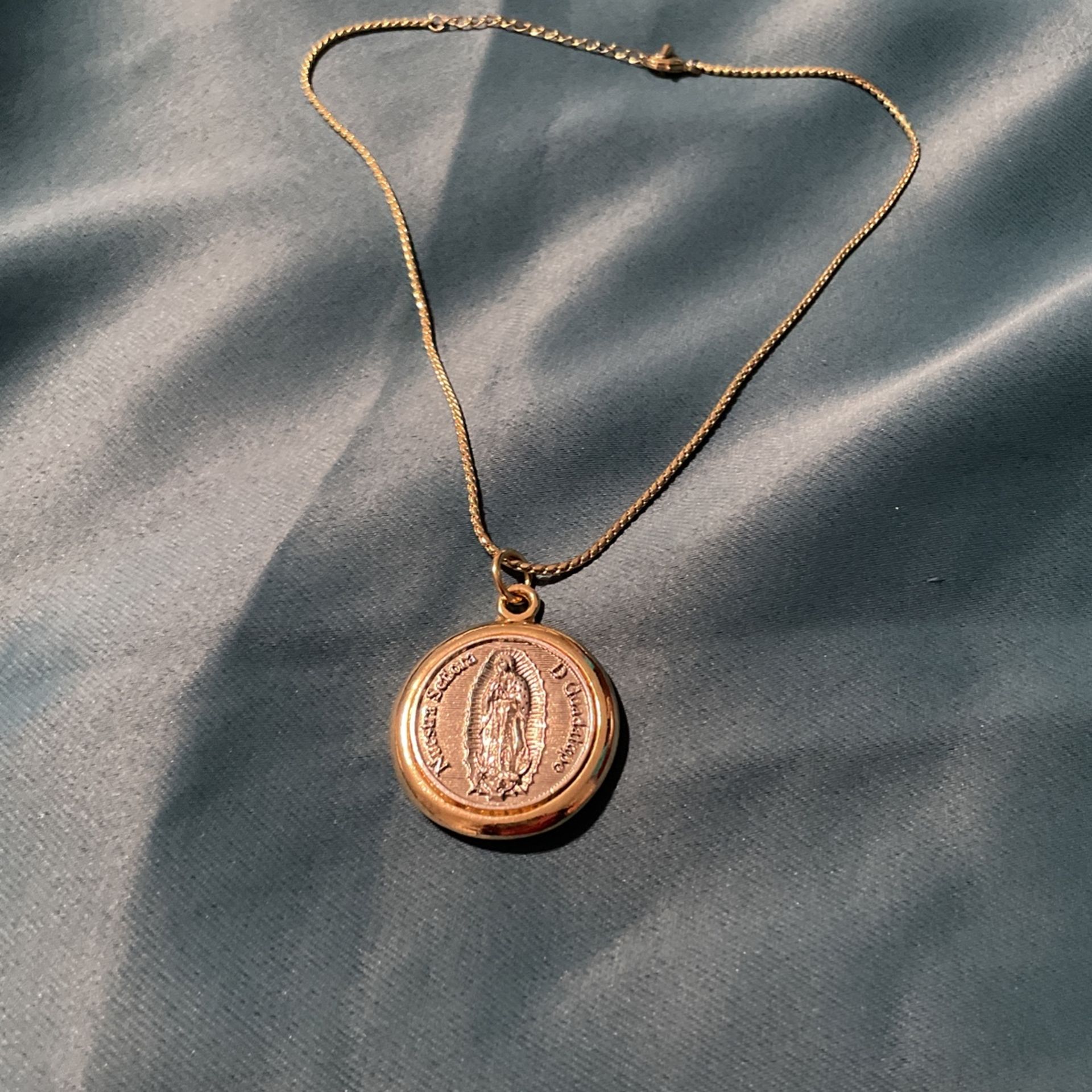 Cadena De La Virgen De Talpa Y La Virgen Maria