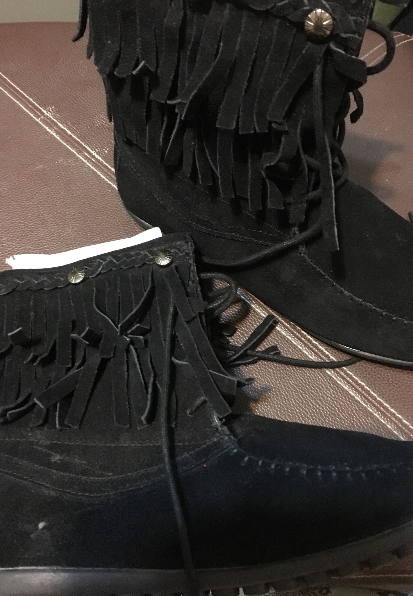 Bucco leather/suede fringed, black moccasin boots