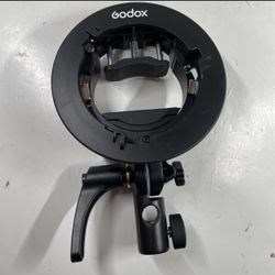 Godox S2 Bracket Bowens Mount - LIKE NEW