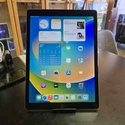 Ipad Pro 12.9 Inch 1st Gen WiFi/Cellular Unlocked 128gb 