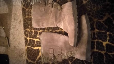 NEW,, BROWN LEATHER BOOTS,, LADIES SIZE 9