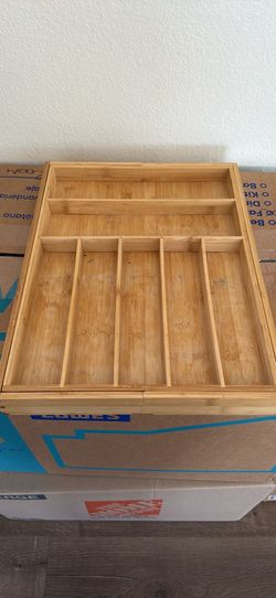 Wood silverware holder