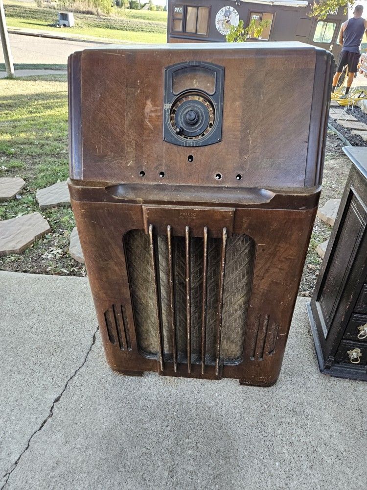 Antique Phelco High Fidelity Radio Cabinet - Diy - Bar