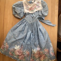 Vintage Daisy Kingdom Blue Floral Roses Lilacs Tea Length Collared Dress. Size 7. Great condition.