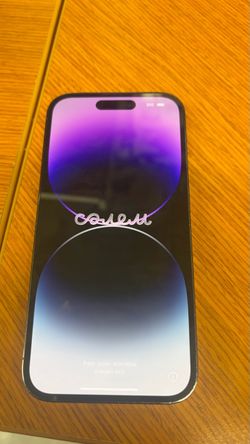iPhone 14 Pro unlocked