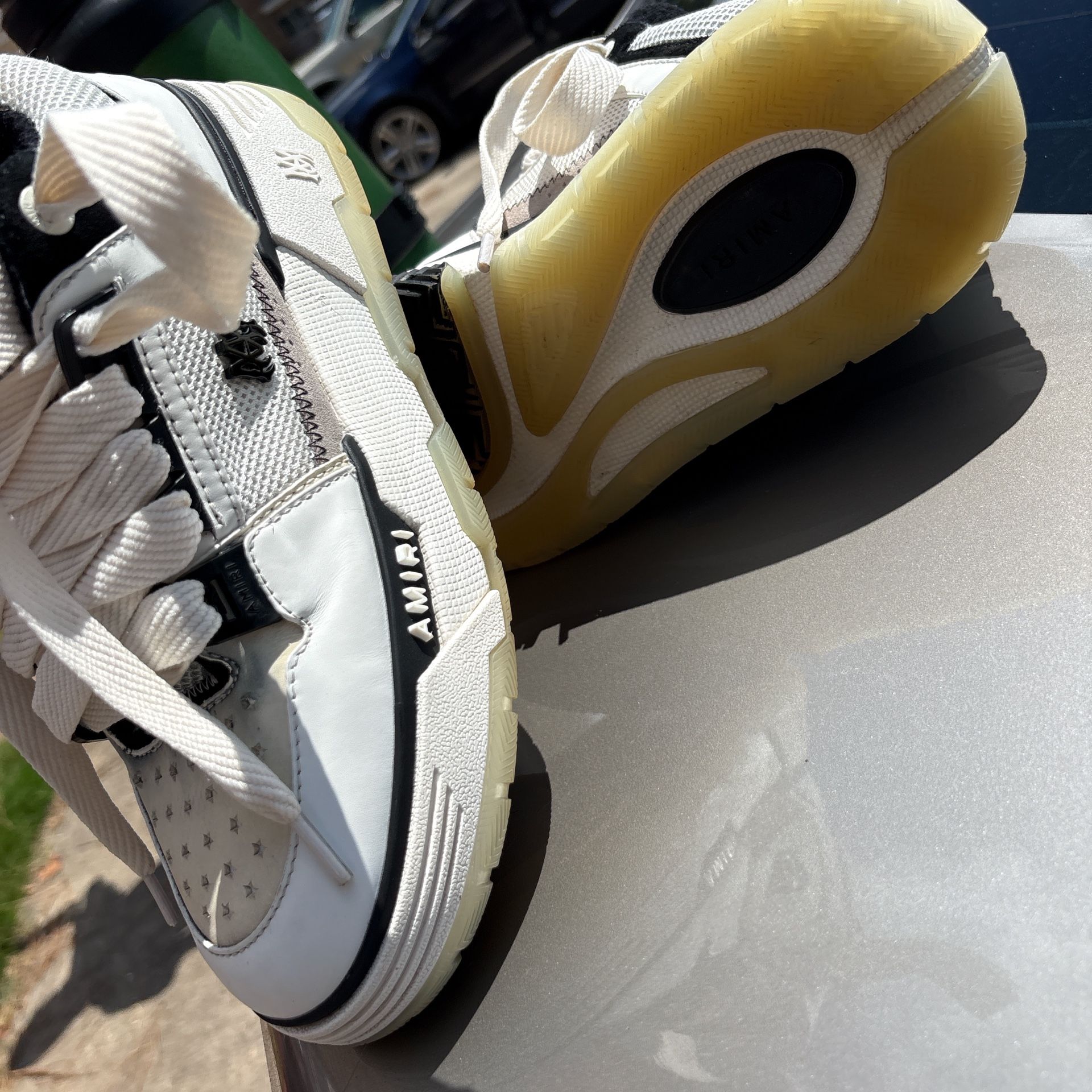 AMIRI MENS White and Black Sneakers