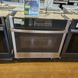 Built In 30 Inch Wide Electric Unit Stainless Steel