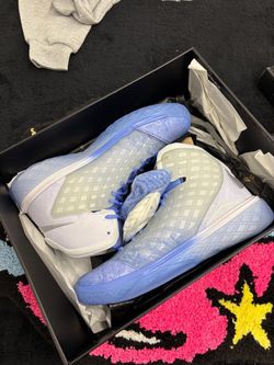 Kobe 3 Christmas