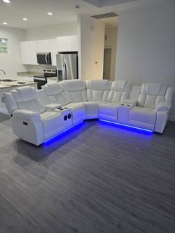 Seccional Reclinable Led Electrico