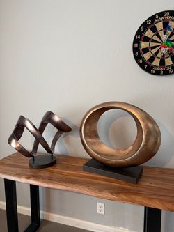 Phillips collection lightweight sculptures made in Vietnam