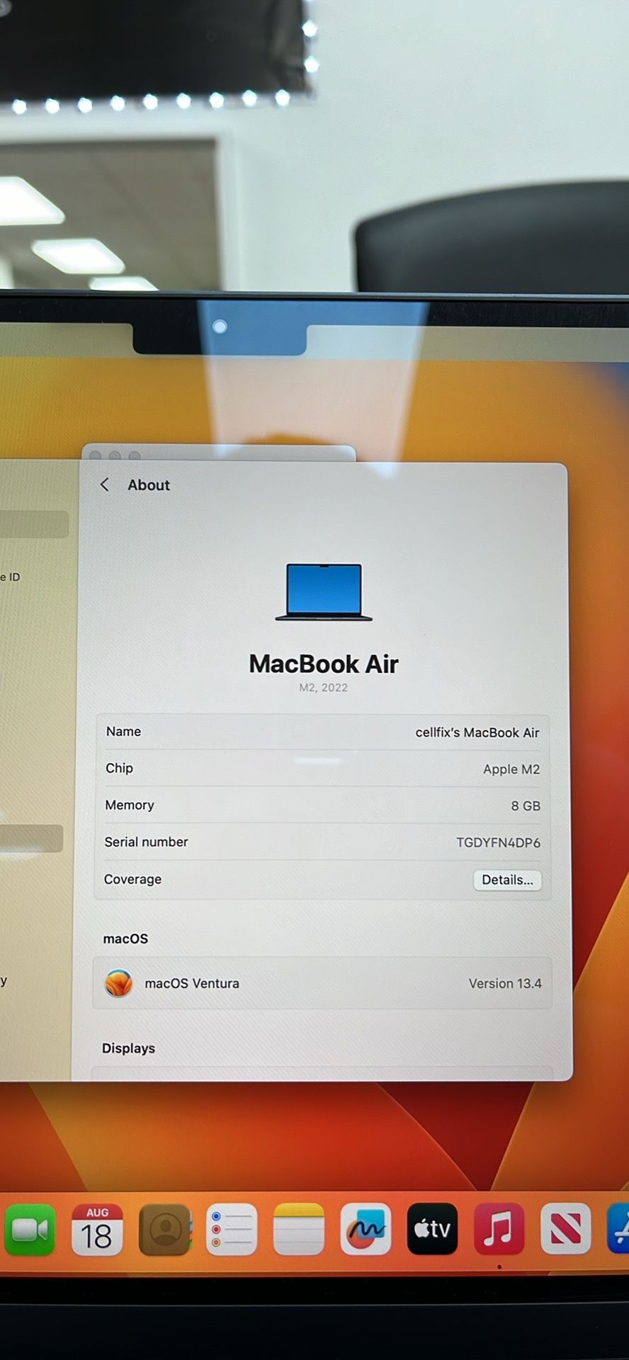 Macbook Air 13’ 2022 M2 8GB Ram/256SSD