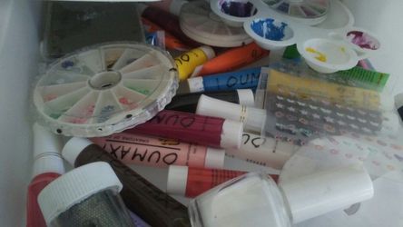 Acrylic nail art supplies