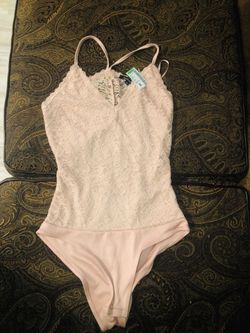 Women’s clothing size small