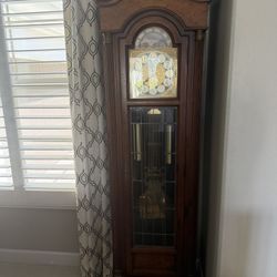 Grandfather Clock 
