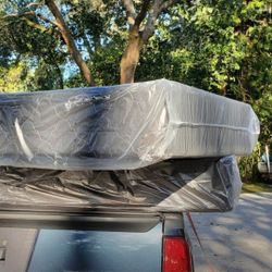 Queen Size New Box Spring Can Deliver 