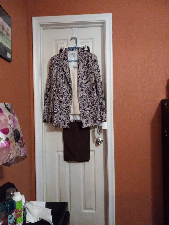 3 Piece woman's Pant Suit Size 12