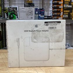  Apple MagSafe AC Adapter
