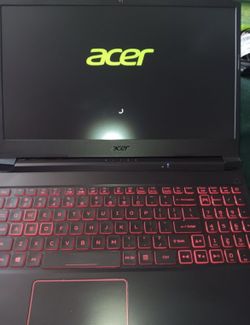 Gaming Laptop Acer Nitro 5 AN515