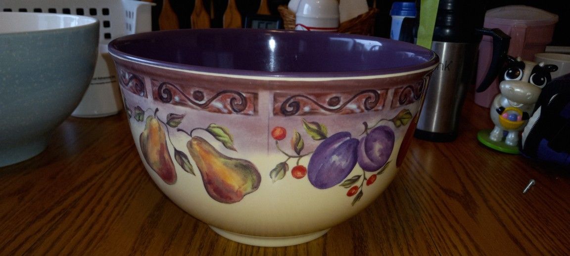 Large Bowl
