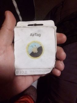 Apple air tag