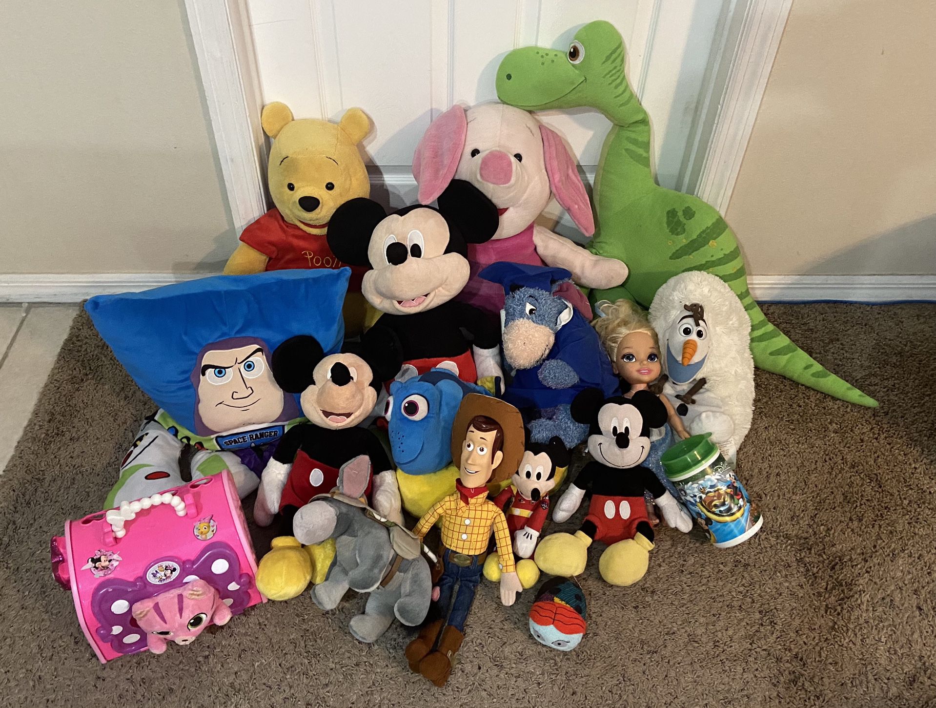 Disney Plush Toy Lot All This $20 
