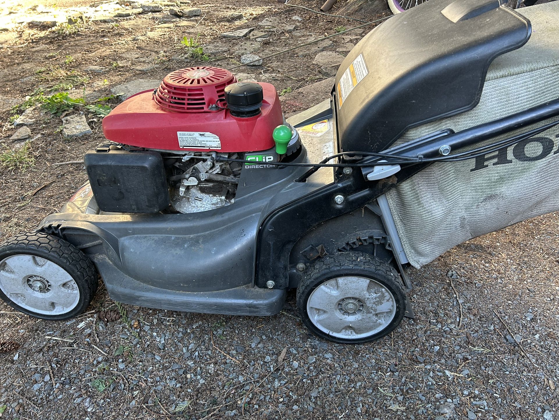 Honda HRX 217 Self Propelled Lawn Mower