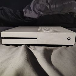Xbox One S (Broken)