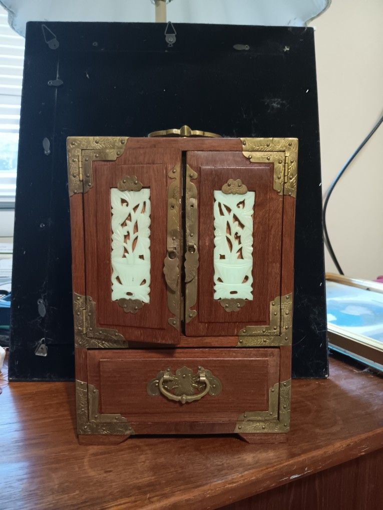 1960's Vintage Japanese Jewelry Box