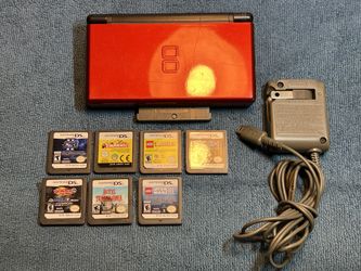 Nintendo DS Lite Red Crimson / Black Bundle