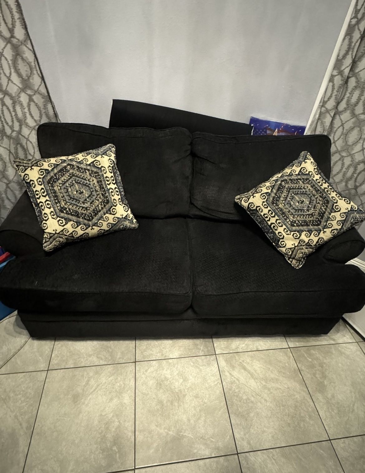 Black Couch/ Sofa