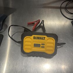 Dewalt Battery Charger (150605) MMP