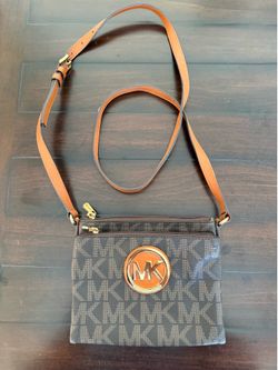 Michael Kors MK Signature Crossbody Bag