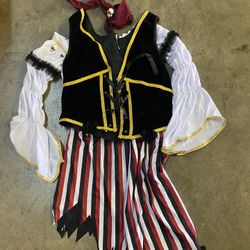 Womens Med/Large Pirate Costume
