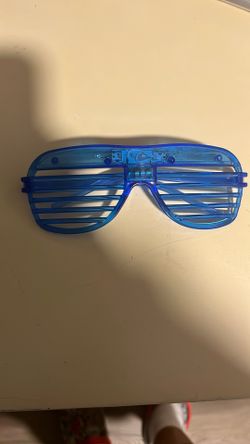 plastic light glasses 